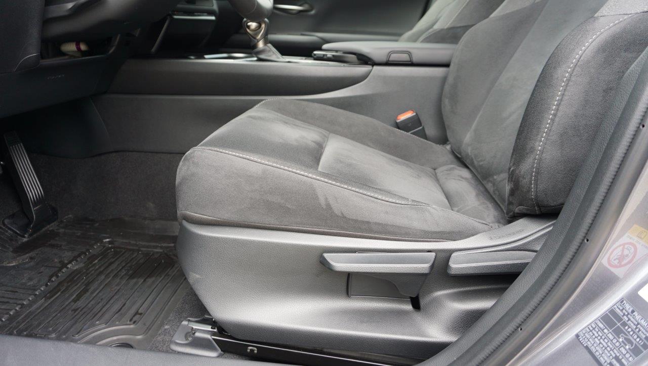 😊 Lexus UX;hybrid; hibrid