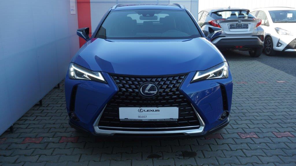#128522; Lexus UX
