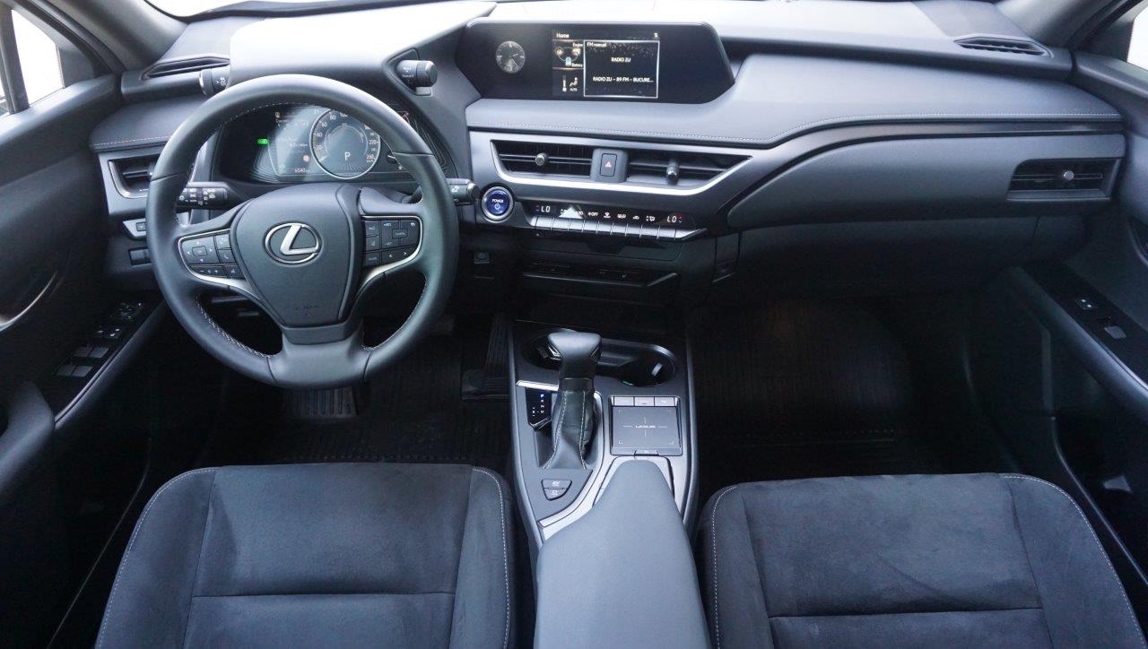 😊 Lexus ux;hybrid; hybrid