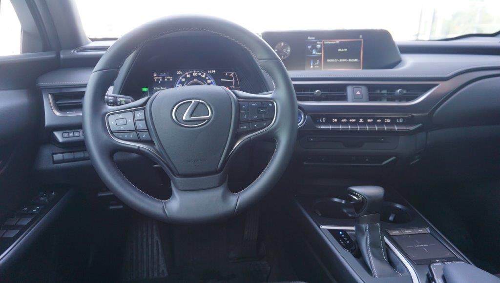 😊 Lexus ux;hybrid; hybrid