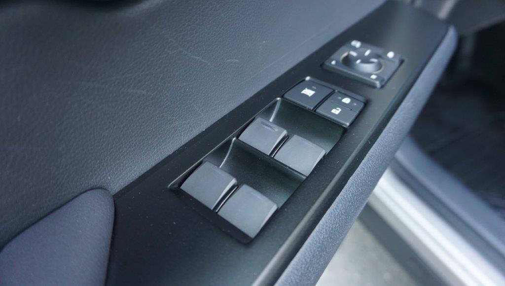 😊 Lexus ux;hybrid; hybrid