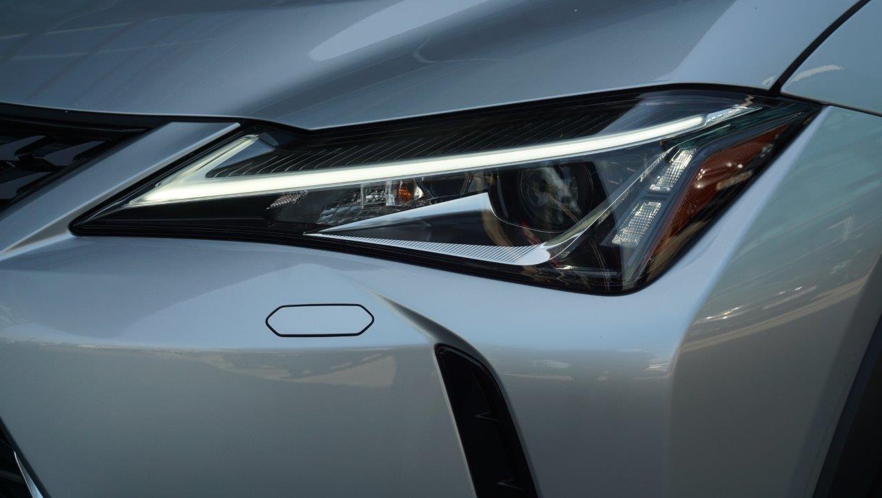 😊 Lexus ux;hybrid; hybrid