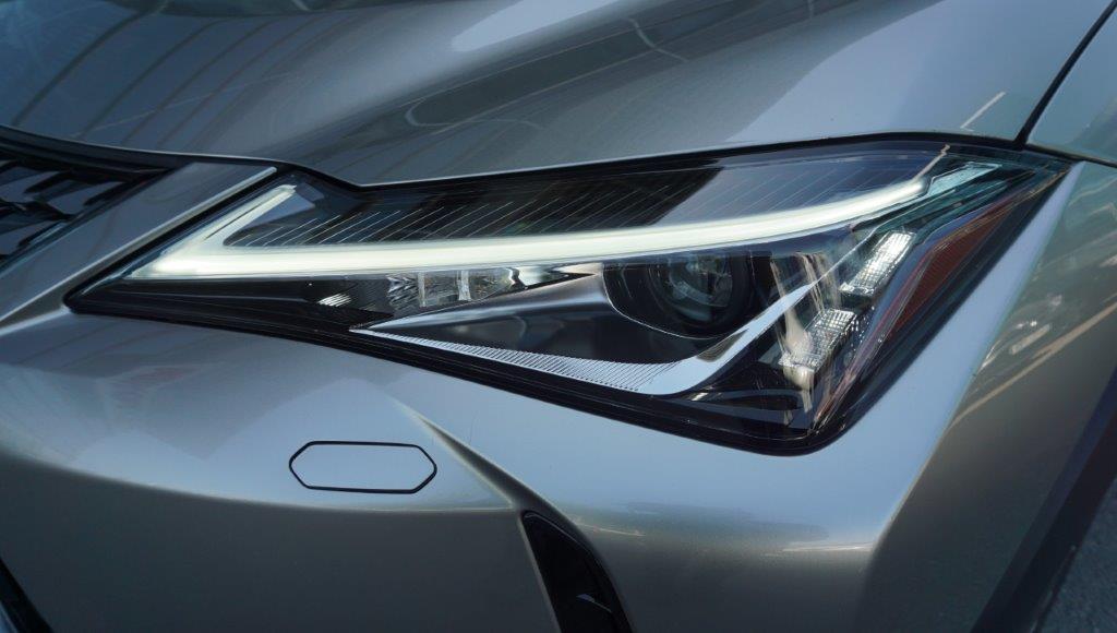 😊 Lexus ux;hybrid; hybrid