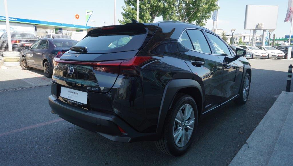 😊 Lexus ux;hybrid; hybrid