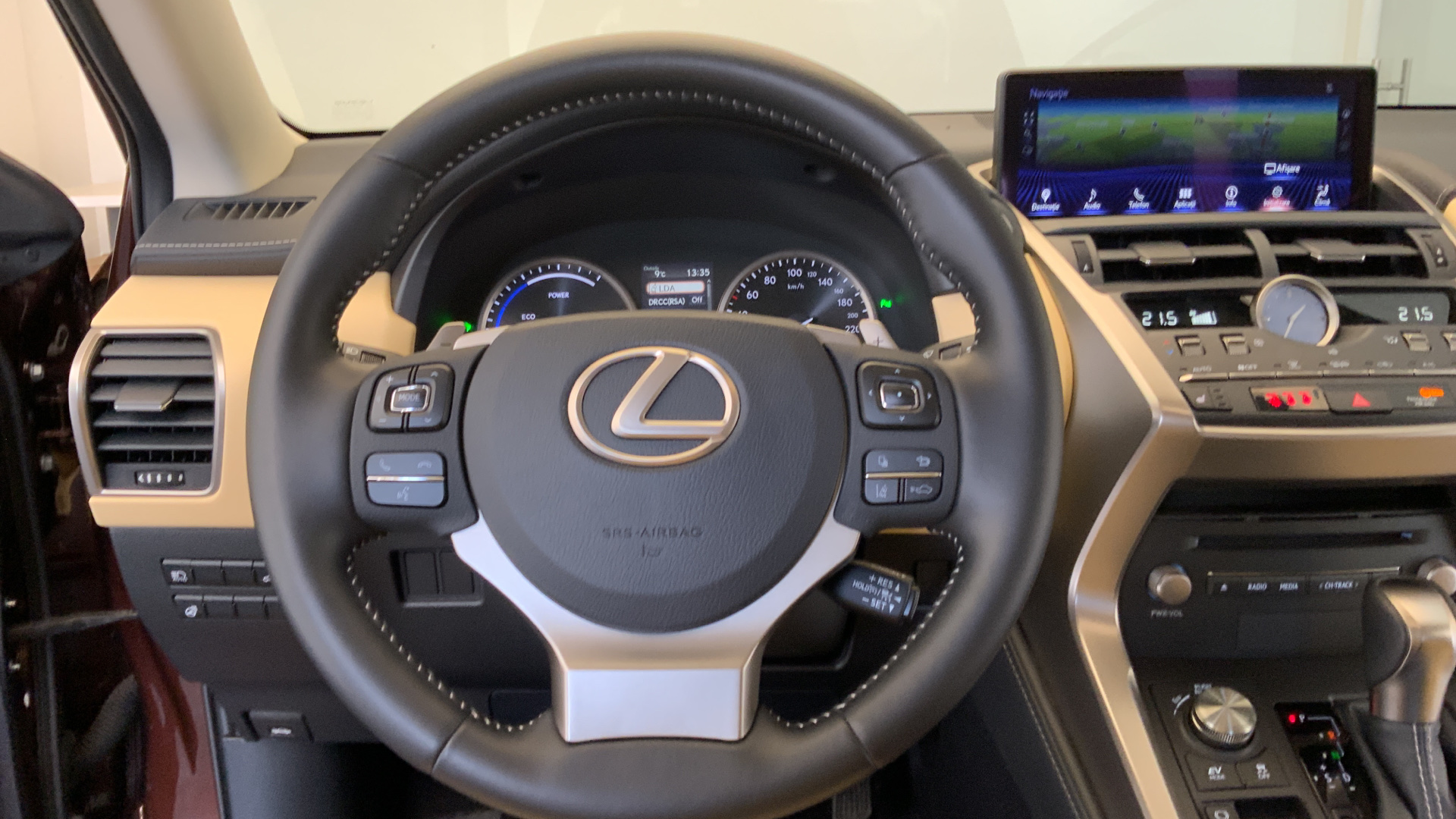 😊 Lexus NX