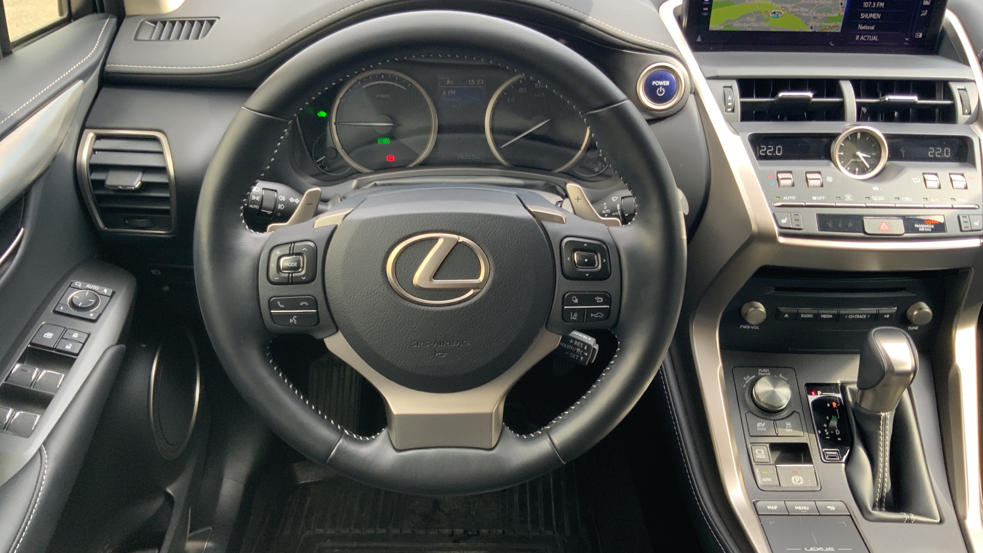 😊 Lexus NX