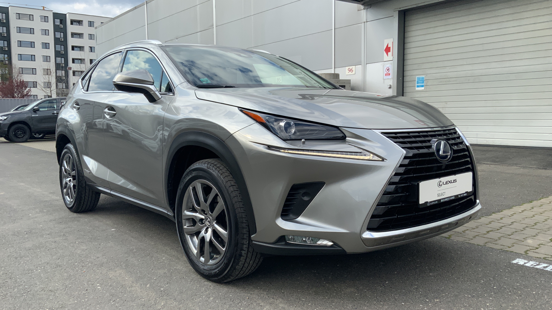 😊 Lexus NX