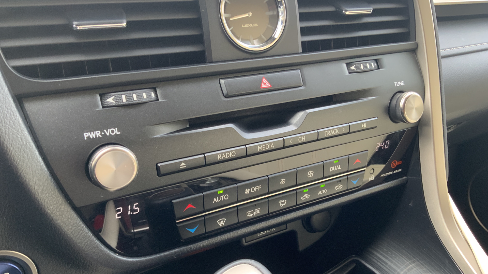 😊 Lexus RX ; 450; Hibrid