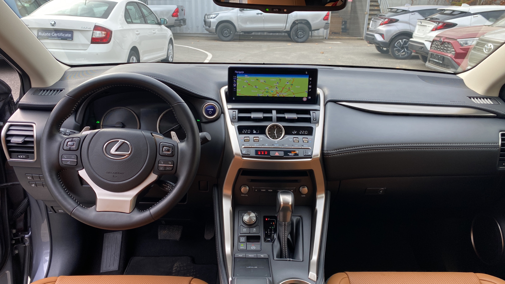 😊 Lexus NX