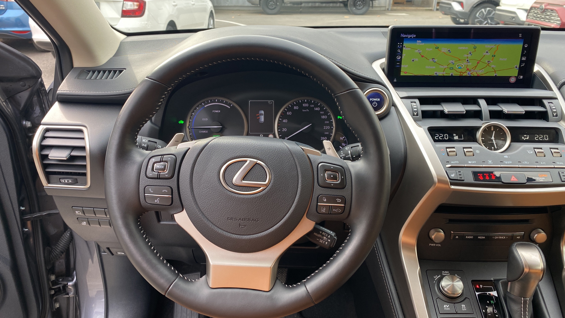 😊 Lexus NX