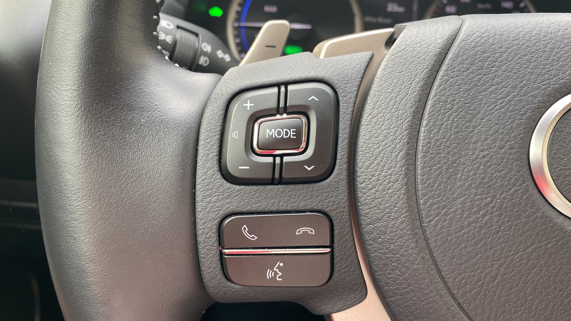 😊 Lexus NX